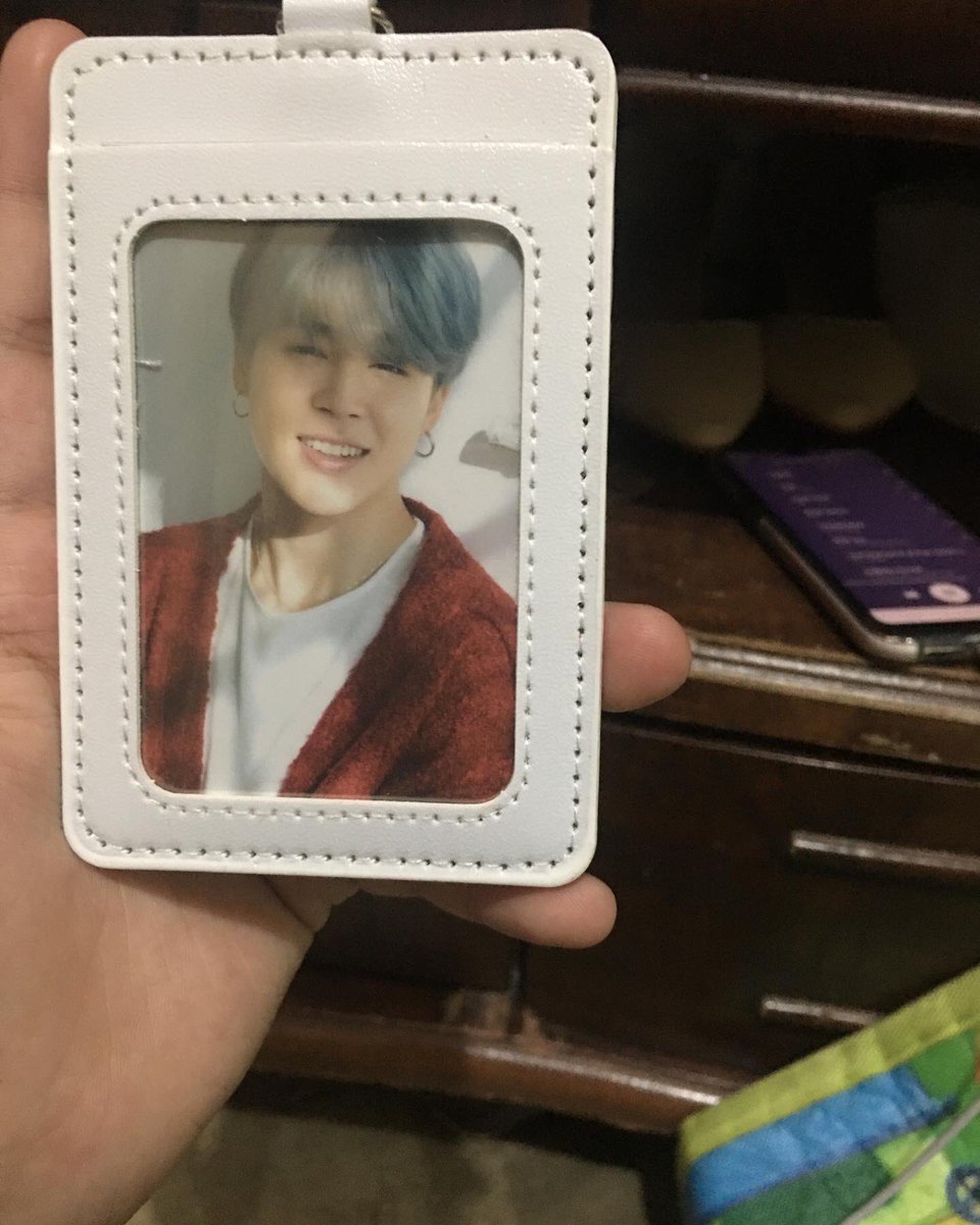 EverydayTaffy's tweet photo. I’M INLOVE WITH THESE AAAA THANK YOU @BanghypenPh 

received my DICON pcs safely🥰 

#BanghypenFeedbacks https://t.co/2aC9k7kkv1