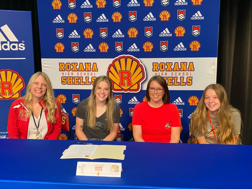 RoxanaAthletics's tweet photo. It’s College Athletics Signing Day. The future is bright and their future is even brighter!
Congratulations to our Roxana Senior Cheerleader Piper Martin on signing with SIUE. She will be joining their competitive cheer team in the fall.
We are so proud of Piper!!
@RHS_Shells https://t.co/tT75FUB5Aa