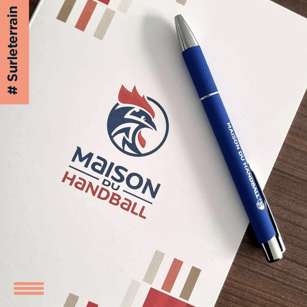byperiscope's tweet photo. 🤾‍♀️🤾‍♂️Hier, nous avons eu le plaisir d'être accueilli à la Maison du Hand à Créteil par @Prefon_Asso . L'occasion de présenter à toute l'équipe les travaux réalisés sur leur language book et la charte d'engagement Préfon Handball co-construit avec la @ffhandball https://t.co/EZohRBhwsI