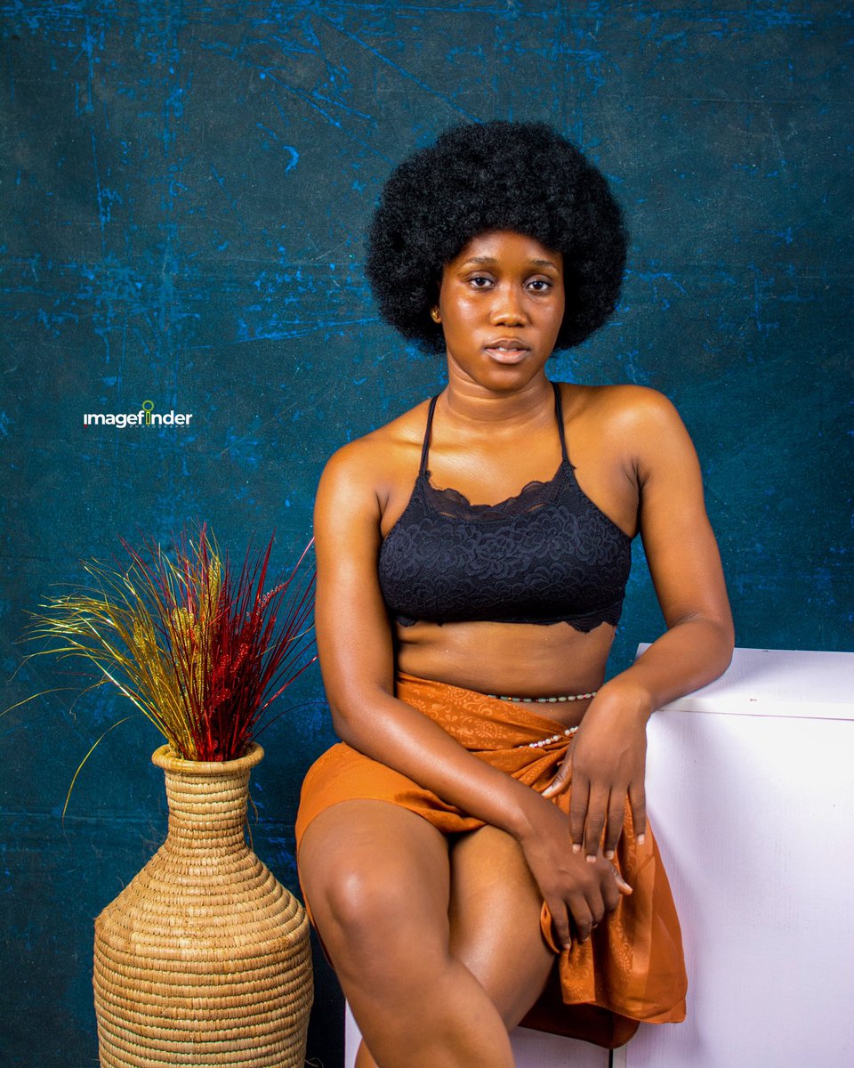 Darkbarbie15's tweet image. When Beyoncé said &quot;her skin just like pearls”🤎

#darkmodel