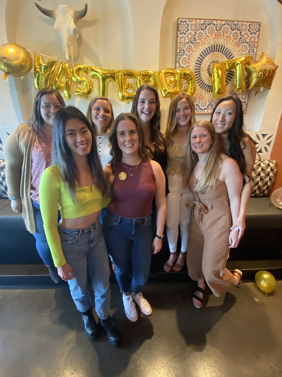 HannahKim215's tweet photo. Finally got to meet the wonderful @MasonMathEd classmates in person! Congrats to us 🎉 @theresawills @PiBaker18 https://t.co/n4gom1rR7j