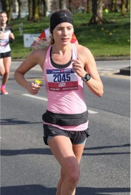 StaffsPolice's tweet photo. A student officer from @StaffsPolice has qualified for the the Marathon European Police Championships after running a marathon in under three hours in Manchester last month. 

Incredible stuff. 

Read all about it here: https://t.co/fAixg5gObj https://t.co/adfSvgTZUI
