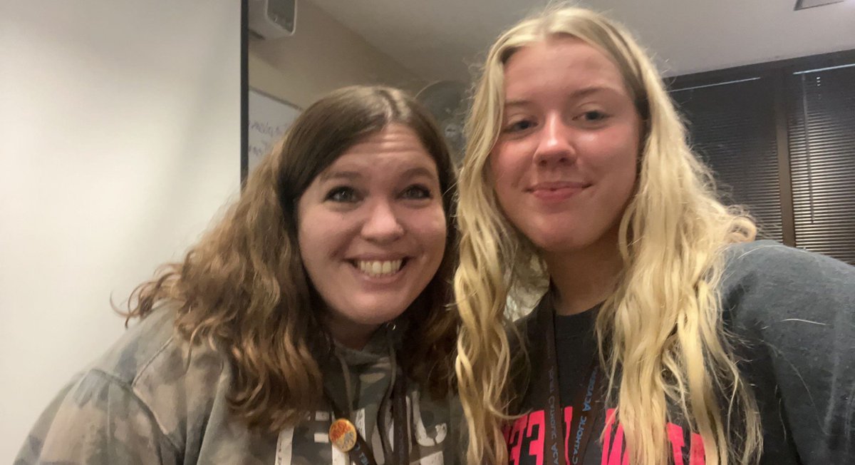 mrsbushEnglish's tweet photo. #SamSquad a picture from Friday last week. 🥰 https://t.co/u6OJ7kV6Hr