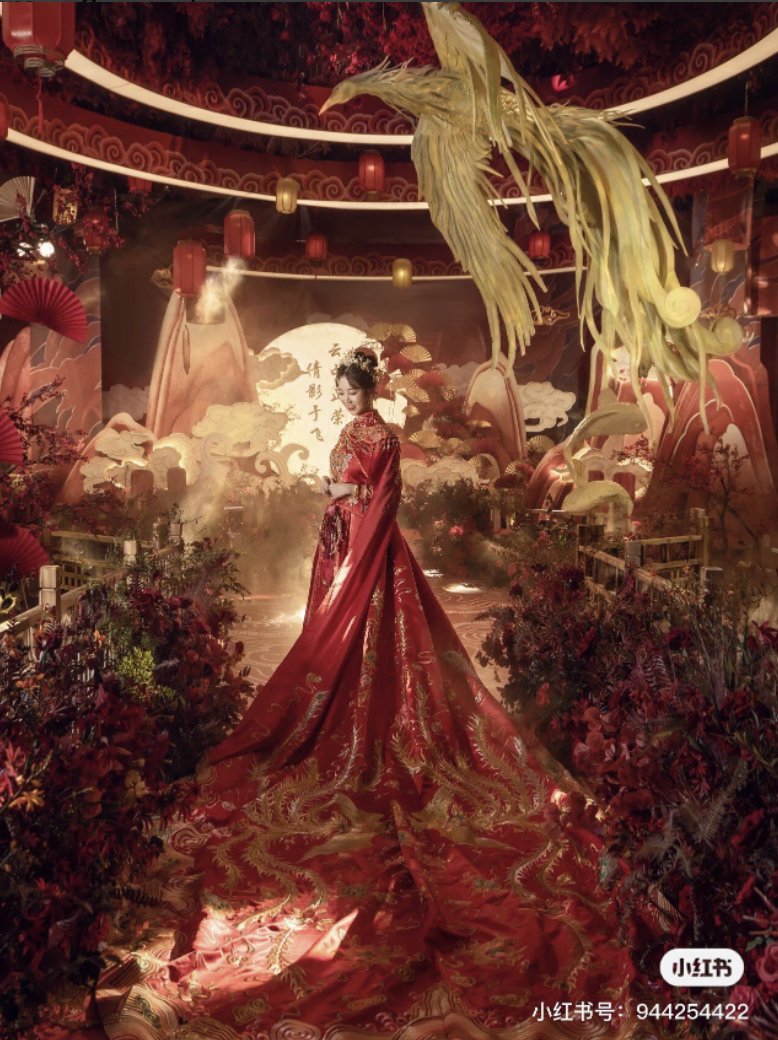 The_Social_Wire's tweet photo. #PERSONAS: THE CHINESE BRIDE > HOW DO PEOPLE GET MARRIED IN CHINA?
WESTERN VS. TRADITIONAL CHINESE WEDDINGS 💍👰 https://t.co/to6p0zLa92 https://t.co/yru7plik2U