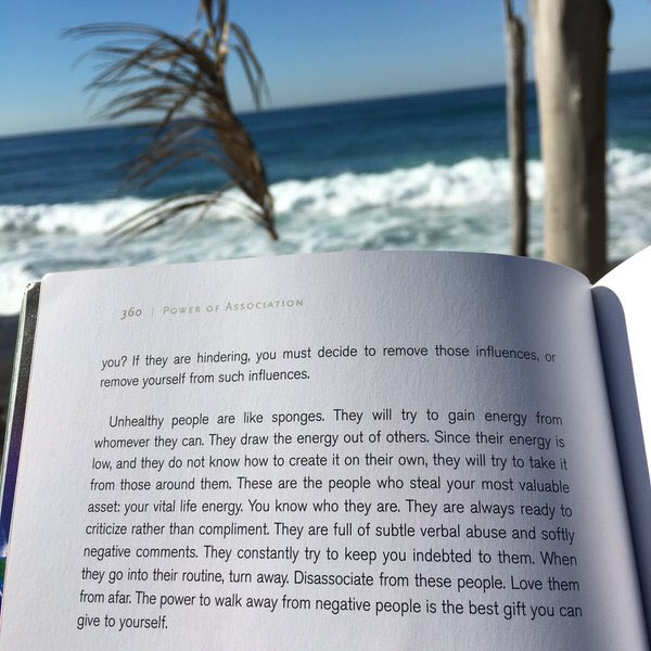 TheQuoteBoook_'s tweet image. So true👇🏾