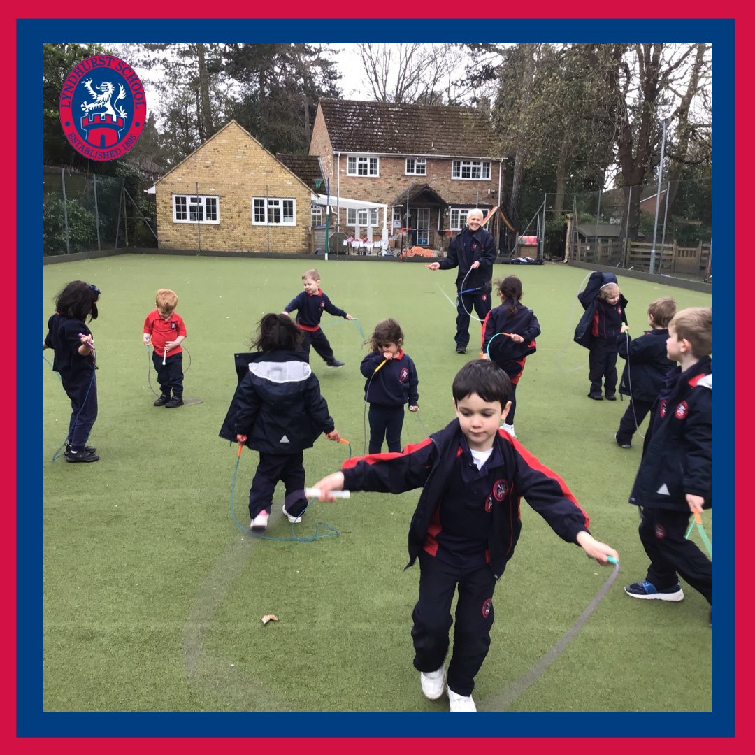 lyndhurstschool's tweet photo. What a fantastic day we had when Lizzie from @skippingwrkshps came in to deliver skipping workshops to all our pupils.  The all learnt the basic skipping then had the chance to try some different skills.

https://t.co/KqC0yv6HVH
.
#skippingworkshop #camberley #camberleyschool https://t.co/zWyJO6jCHi