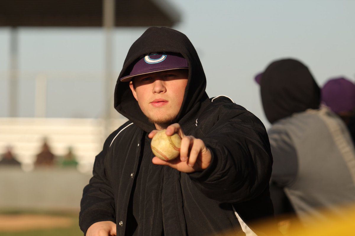 Senior Spotlight: Come watch <a href="/zackra20/">zac</a> take the field at the Swish for the final time! 430 vs. Marysville.