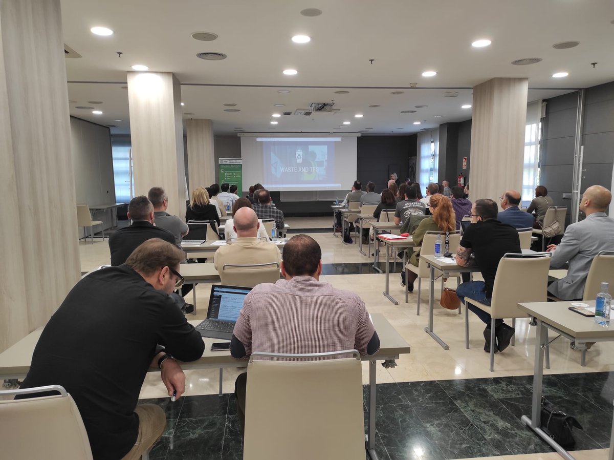 LIFESWEAP's tweet photo. Finally we can deliver in-person training again! 👌 LIFE SWEAP Customs Officers 🛂 training on detecting illegal shipments 🚢 of waste  @LIFEprogramme @IMPELNetwork #wastecrime #illegalwaste #lifesweap https://t.co/DmMsCxwhEL