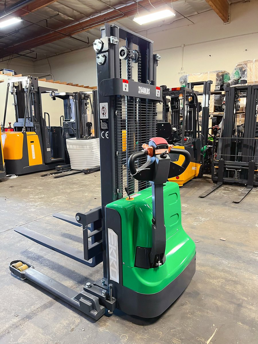 EKKOlifts's tweet photo. The #EB12E-98Li Series Lithium Walkie Straddle Stacker. 2640 cap, 98’’ Lift Height. 24V/50Ah Lithium-iron Battery, Curtis Controller, On-Board Charger. 

Contact us and get yours today!https://t.co/PlDF3kYWFE 877-232-6517 info@ekkolifts.com #ekko #ekkolifts #forklifts #lifttruck https://t.co/QndcybAqR0