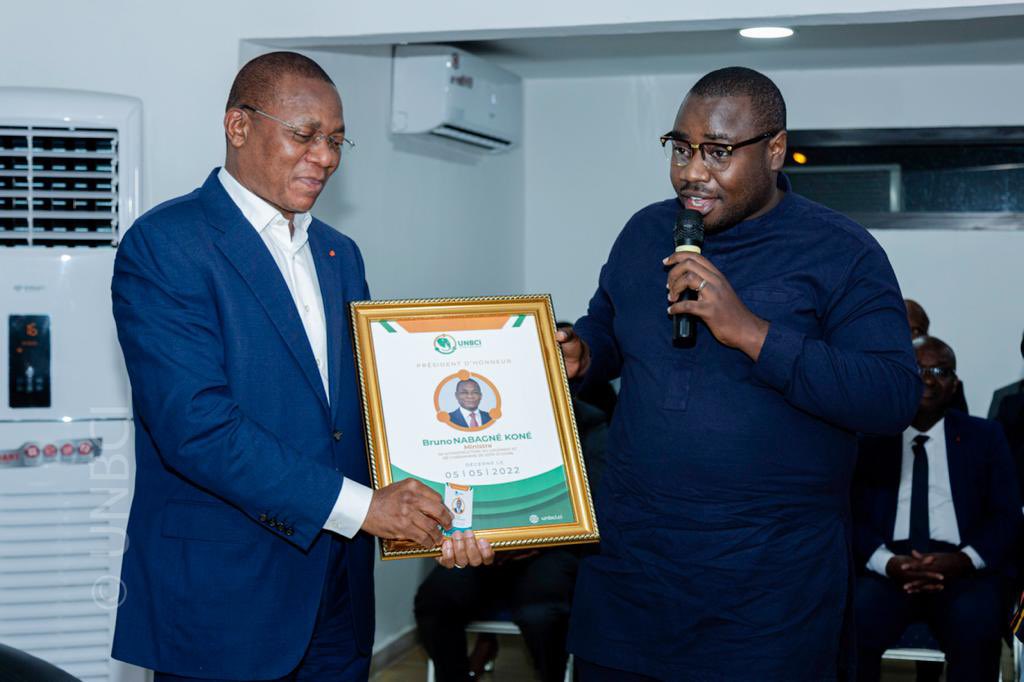 Foster N'CHO #Bishop tweet media