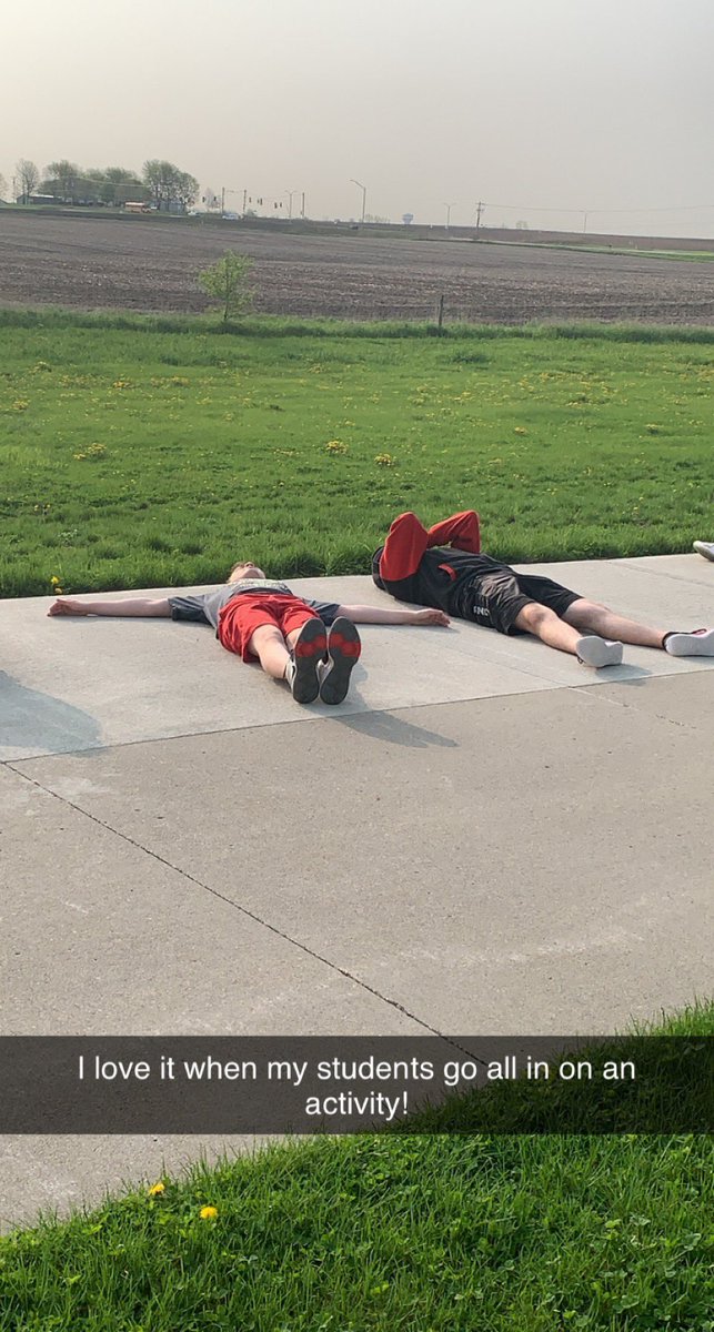 MrsAngieRubel's tweet photo. First Outdoor Observation of Spring-5 minutes of listening to our environment. @DCGHS https://t.co/4Jvu32MpC4