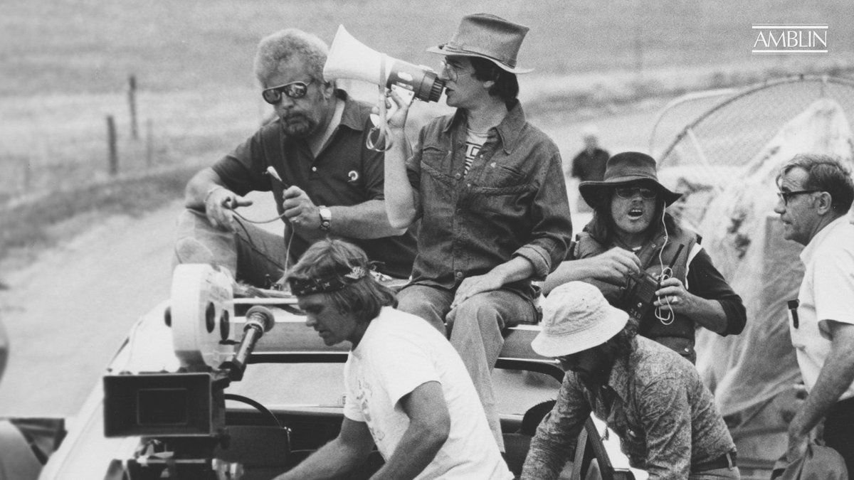 damoviebuff's tweet image. Some great pictures I found online (From Left to Right) #Ambulance #SugarlandExpress #CloseEncountersofThe3rdKind #Oppenheimer #MichaelBay #ChristopherNolan