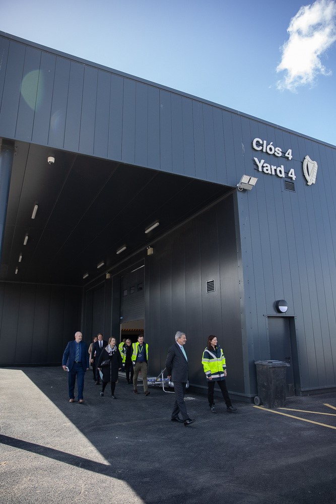 eurireland's tweet photo. EU🇪🇺 Commissioner for Budget and Administration @JHahnEU on a visit to Dublin Port today👇 https://t.co/8QssqgLlHA
