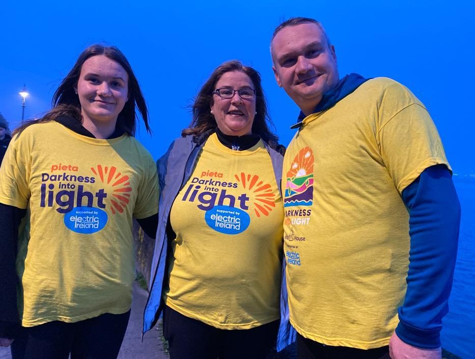 #ThankYou &amp; #welldone to all colleagues who took part in the #DarknessintoLight2022 walk on Saturday. Our DIL Champions, Grainne &amp; Ted, have so far raised more than €1,800 for Pieta House. A great achievement for an incredible #charity. 
#fundraising #mentalhealth #CAWcares