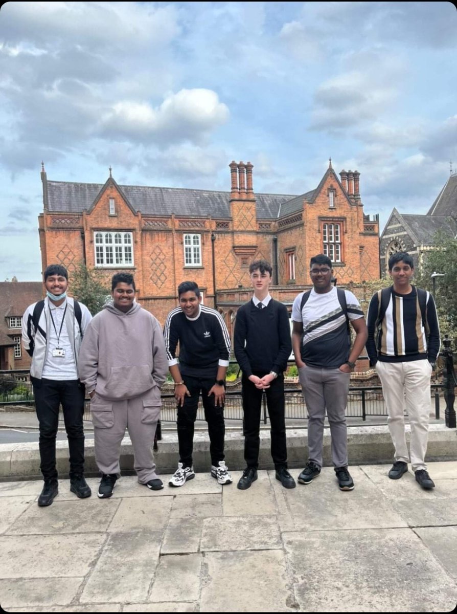 Wiseman6F's tweet photo. Many thanks to the @harrowschool for inviting our students to a Coutts Lecture by Simon Singh. They had a great time and were truly inspired. https://t.co/m9mN1q28SG