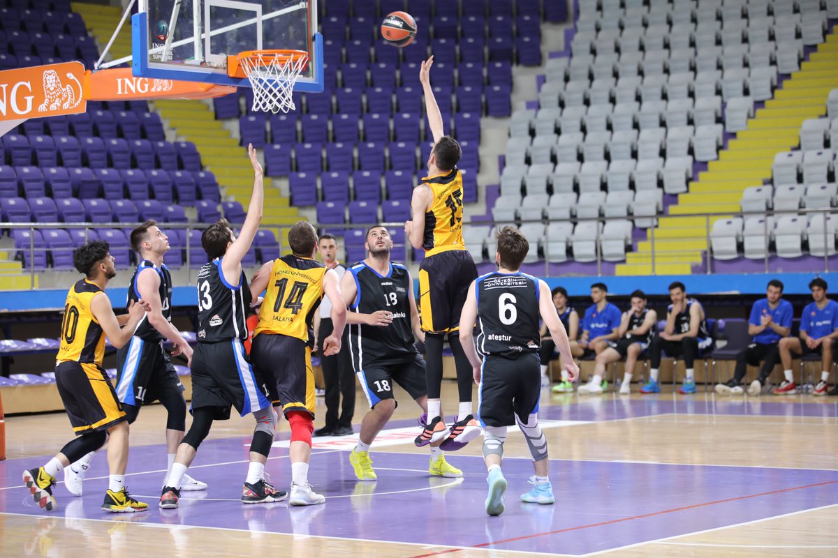 uniligsgm's tweet photo. ÜNİLİG Basketbol Süper Lig’e yükselme müsabakaları Gençlik Hizmetleri ve Spor İl Müdürlüğü ile Afyon Kocatepe Üniversitesi Spor Salonu’nda başladı. 

https://t.co/e9DP0JYPTb

#ünilig #gsb #tusf #basketbol
@AfyonPostasi @afyonhabercom @afyonbelediyesi @AfyonValiligi @kocatepeuniv https://t.co/B2ghMxyf34
