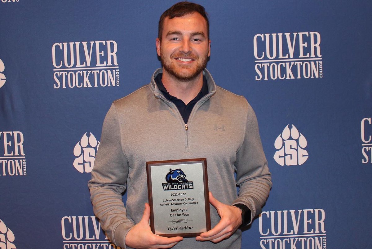 CSCStrength's tweet image. Congrats to all the athletes who took home hardware this year at the Athletic Awards Ceremony!
Rupe and Coral as All-Americans and our Head Strength & Conditioning Coach, @taulbur, on being recognized as Employee of the Year for Athletics!
#GoWild #WildcatStrong 💪😼🔵⚪️⚫️