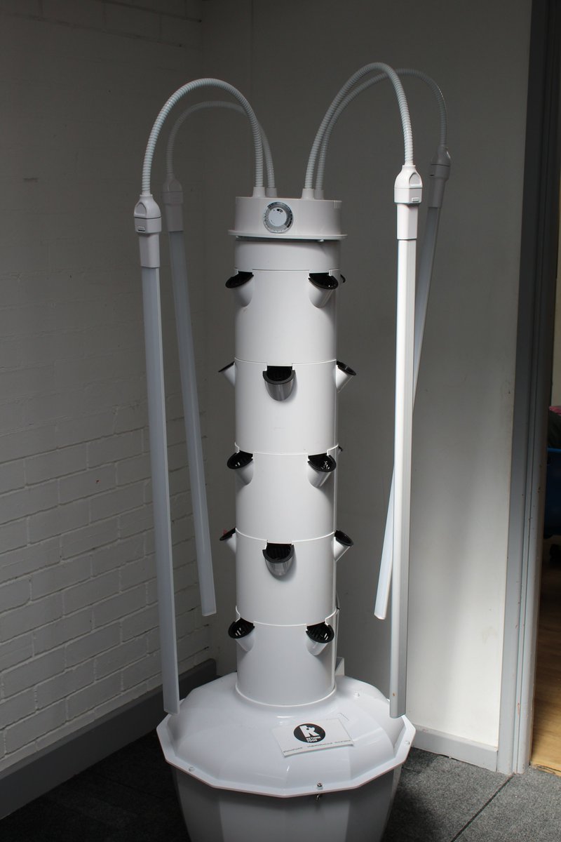 PKAT_edu's tweet photo. Today the children @RavensthorpeP built their growing tower with Mr Bilby. Great teamwork with the project now coming together. Planting coming soon π±
@HPLedu @SustainablePECT #growingtower #project #plants #Sustainability https://t.co/lfz2OysVbk