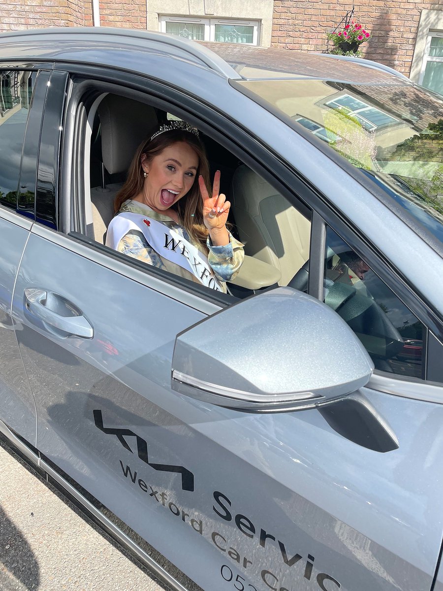 WCCKia's tweet photo. 🌹Introducing our Wexford Rose of Tralee 2022 🌹 
Miss Joy Quigley @joy_thefitnesshq , pictured here with the Kia EV6 &amp; Kia Sportage . https://t.co/6Fy7CZyMbH