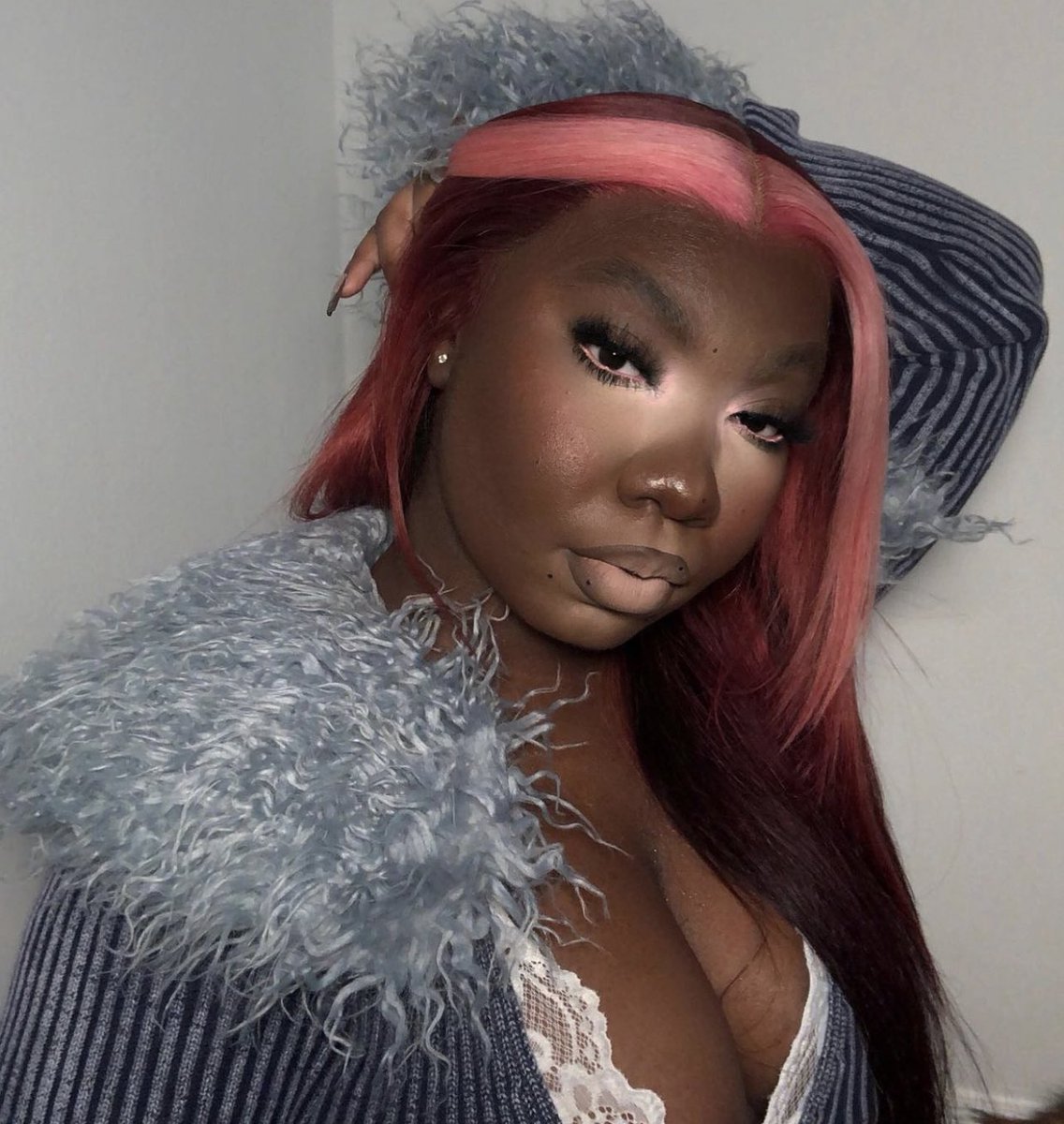 thetiarawillis's tweet photo. Idc what y’all say! @Naezrah is the blueprint https://t.co/A3Qz3U3QXw