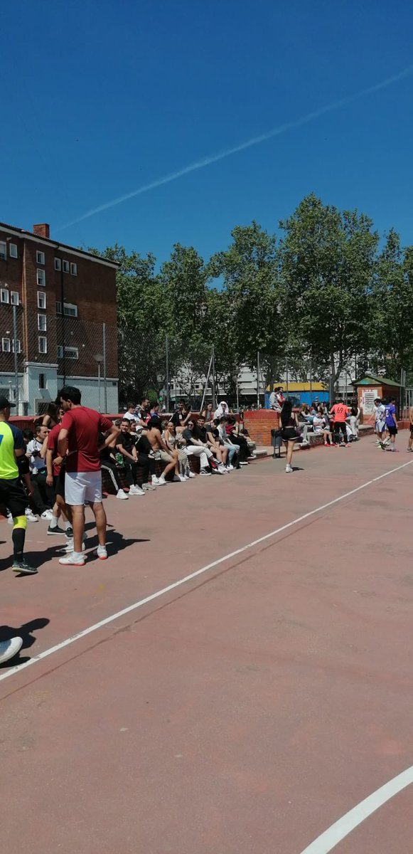 TPeriodismo's tweet photo. ¡Otro día del #TPeriodismo2022 más!

Os dejamos los resultados de hoy: 
- @CocaJuniorsTP 6-5 Aston Birra
- @anacolutofs 6-4 @Ballanthinaiko1 
- Putin Kazan  2-2 @yeyovallecanotp https://t.co/ByT3VZDBGV