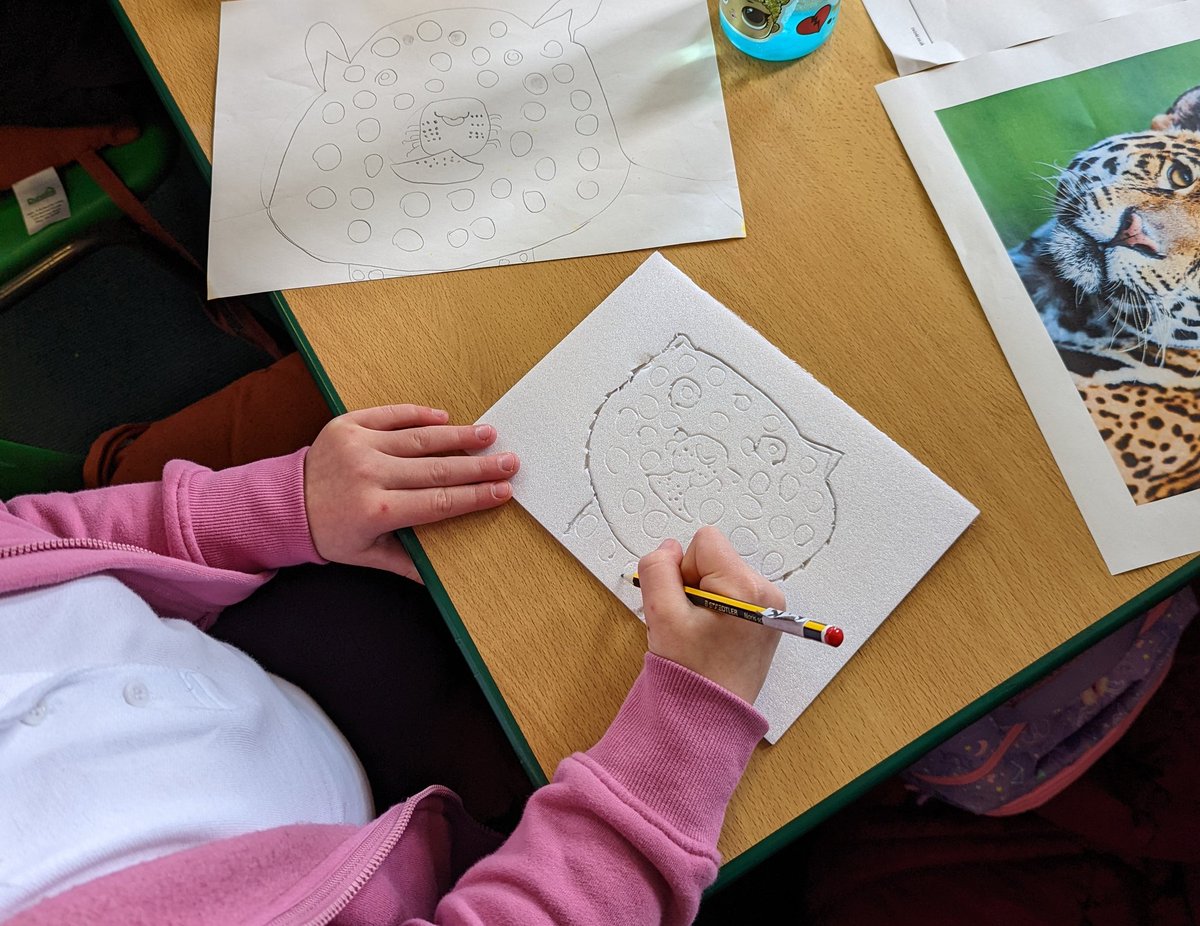 Miss Mitchell tweet media