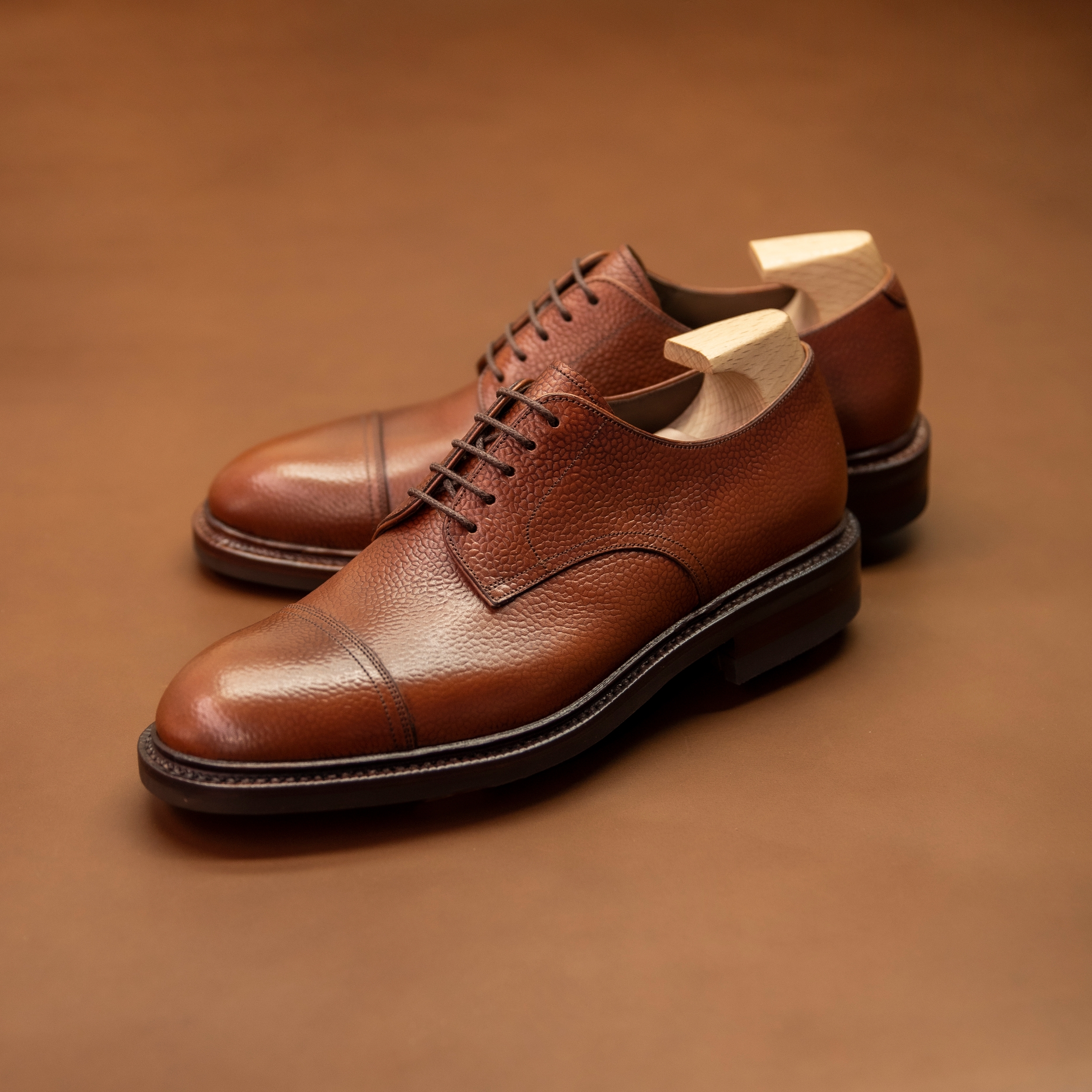 Cap Toe Chestnut Brown Leather / 10