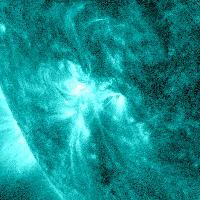 _SpaceWeather_'s tweet photo. Major X1.51 flare from sunspot region 13007
Follow live on https://t.co/3Xxrvc3cpA https://t.co/vQVQ2mnWPc
