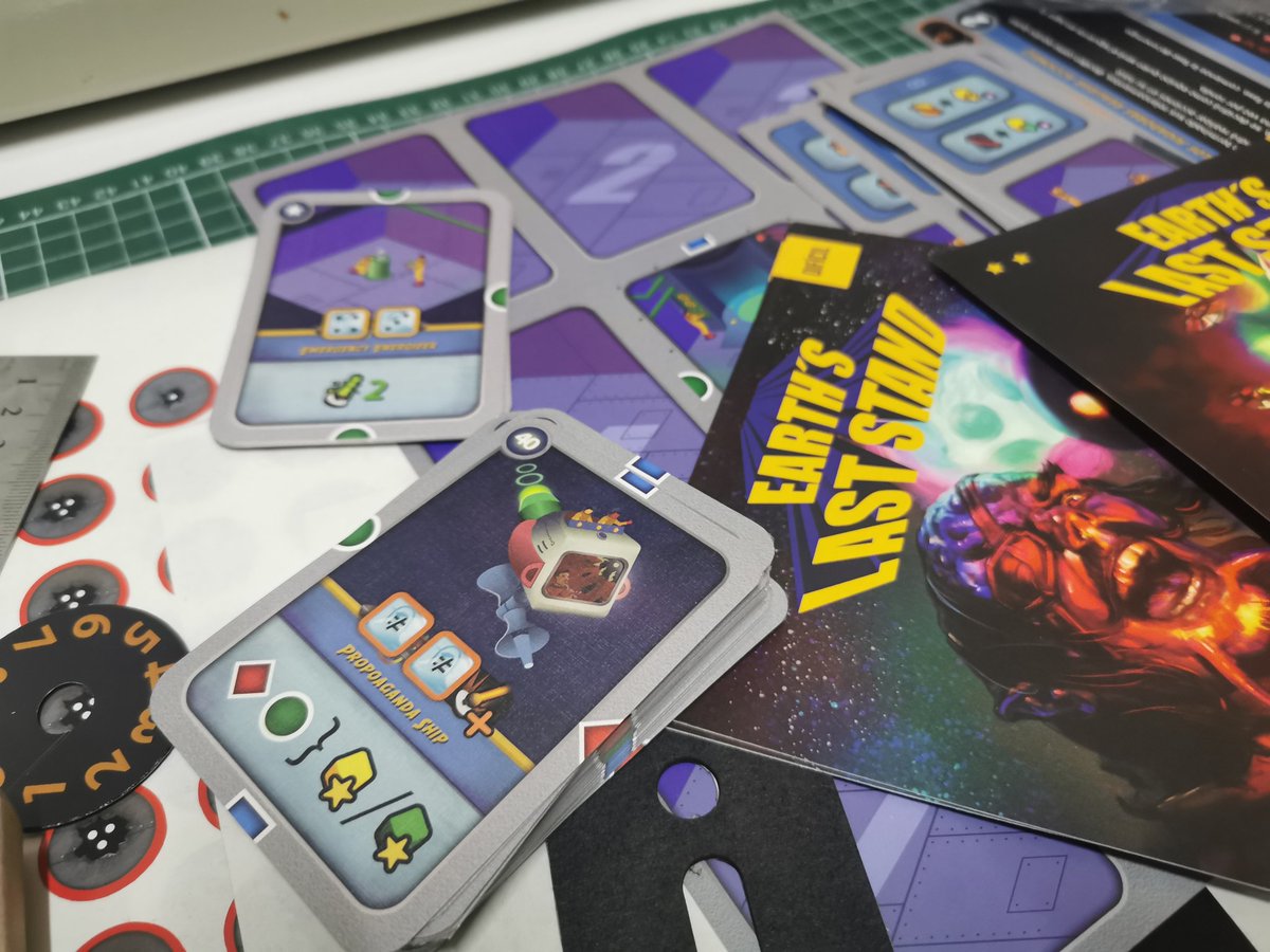 EarthLastStand_'s tweet photo. A phisical proto is done!!! The last one was made in 2018 o.O

¡¡¡Un proto físico está listo!!! El último fue hecho el 2018 o.O

#boardgames #tabletopgaming #tabletopgames #juegosdemesa #solitario #dicegame #Chile #spacegame #espacio #pulp https://t.co/vTWBrML6rH