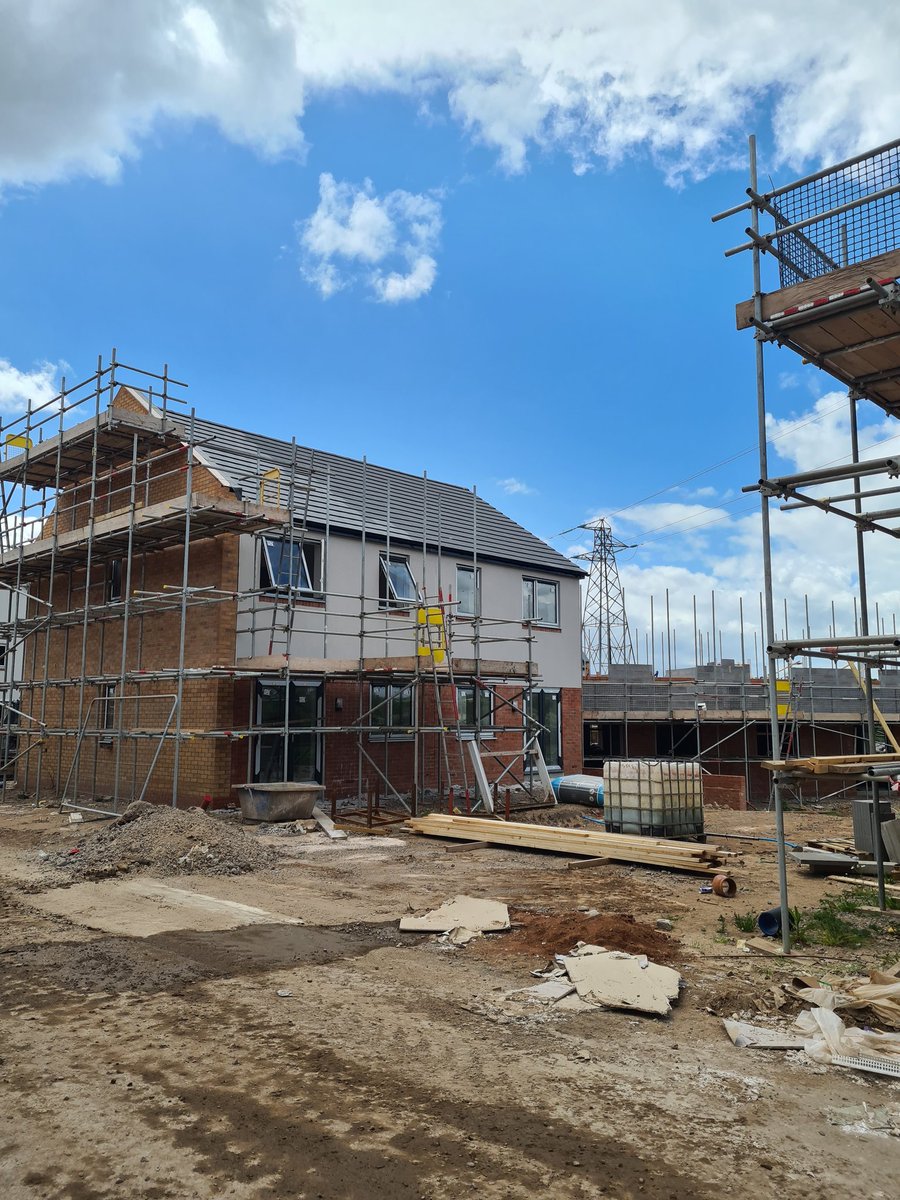 EricaHillmanSW's tweet photo. Great to be on site today in #Worcester to see the progress of our Northwick Road site 🏘 Also got a demonstration for the ground source heat pumps being used on this site, thanks to @KensaContracts 👷‍♀️ #sharedownership #renttobuy #affordablerent https://t.co/WThWtblLJc