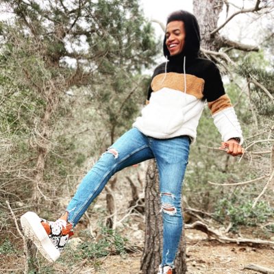 abde_sama's tweet photo. #NuevaFotoDePerfil https://t.co/W6dZlETmLz