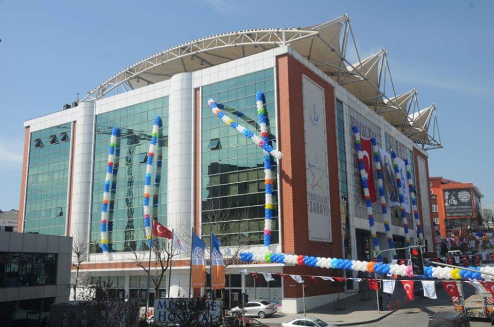 10-16 Mayıs Engelliler Haftasında;
🌸 Türkiye'nin en büyük Engelliler Merkezimizdeki 40 ayrı branştaki Öğrencilerimizle,
🌸 8 branşta Dünya ve Avrupa Şampiyonu dahil 150 lisanslı Engelli Sporcumuzla⬇️
"Bağcılar'da Sıfır Engel" diyoruz.

<a href="/ozdmrabdllh/">Abdullah Özdemir</a> 
<a href="/tcailesosyal/">T.C. Aile ve Sosyal Hizmetler Bakanlığı</a>
 <a href="/RTErdogan/">Recep Tayyip Erdoğan</a>