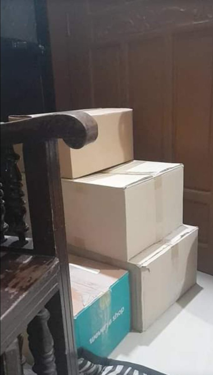 oznopop_kmerch's tweet photo. May dumating na box👀 👀

#oznoPROOFS https://t.co/IhBAk2me8h