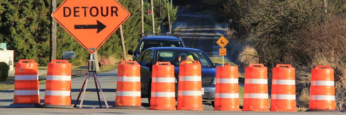 InvestInGuelph's tweet photo. There are many essential construction projects on the go which can lead to road closures. Updates on all current projects can be found at: https://t.co/igh2tS4pEp

We encourage residents to #supportlocal businesses that may be affected by closures. #GuelphShops #GuelphEcDevWeek22 https://t.co/NIfCmRHp5a