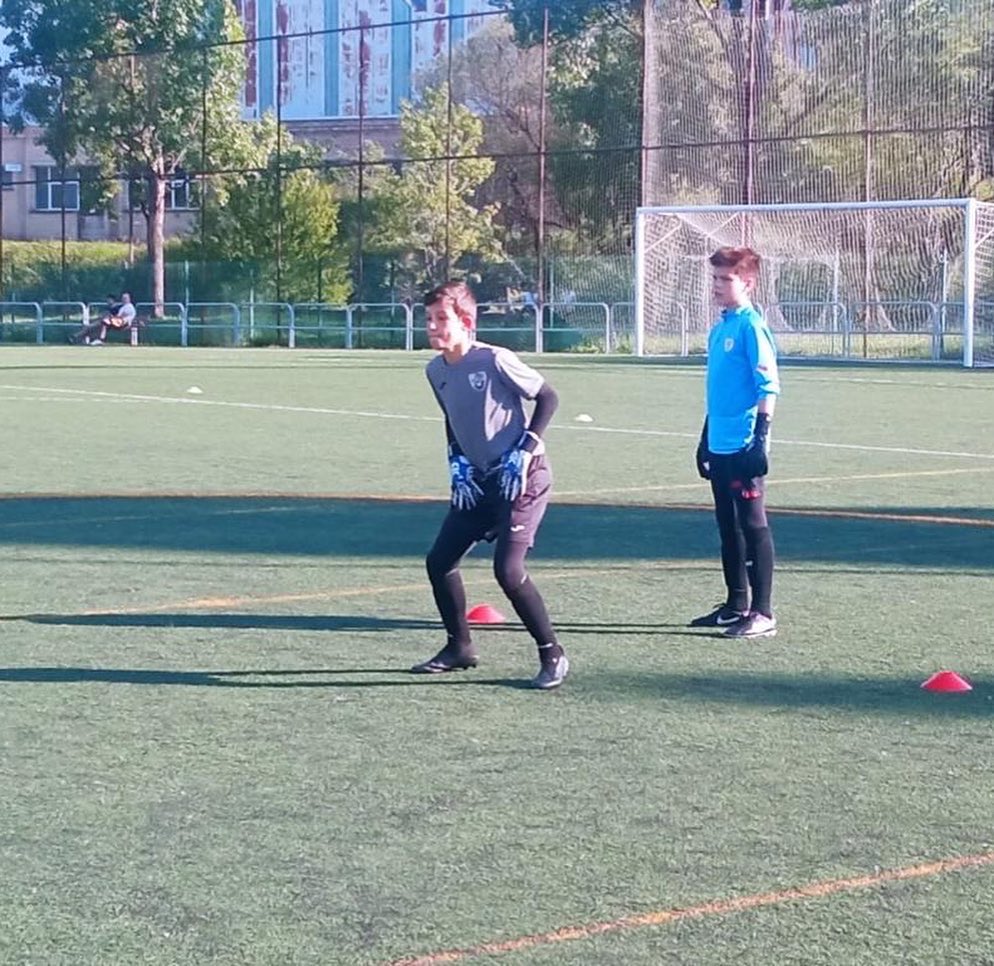 Nuestro portero del alevin, Daniel Bustamante, sigue participando en las convocatorias de la selección de Euskadi. ZORIONAK!!