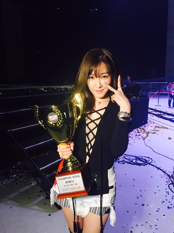 SNSD Charts tweet media