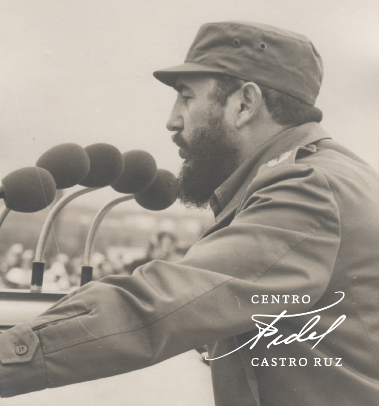 centrofidel's tweet photo. #Fidel:"Un país que pone toda su inteligencia, y toda su energía, y todo su esfuerzo, hacia un propósito determinado, bien sea defender la patria (...) crear oportunidades nuevas para la patria, lo consigue". #FidelVive #SomosContinuidad https://t.co/QsOzj3cf9d