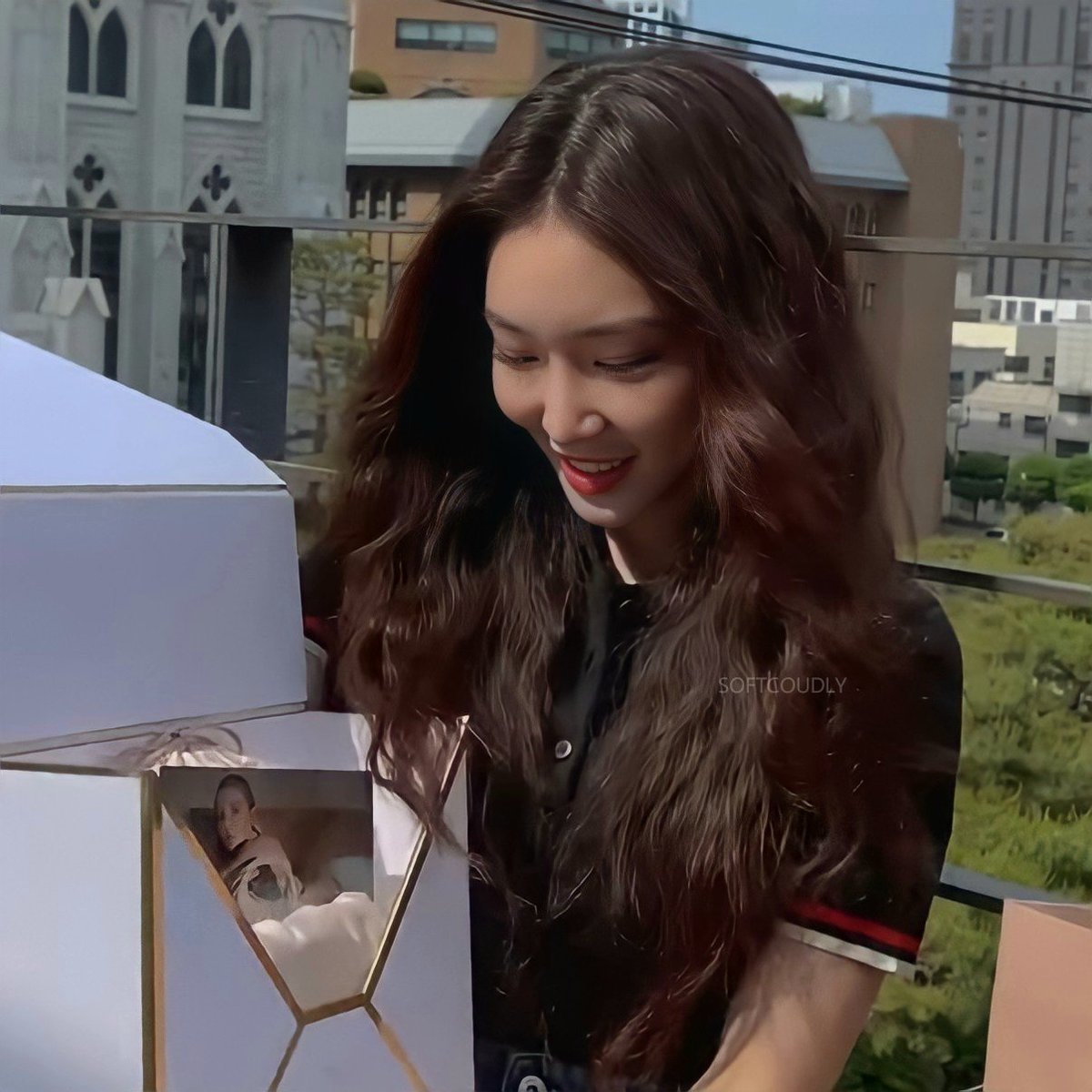 softcoudly's tweet photo. Dream girl 💫

#CHUNGHA #김청하 #청하 #kimchungha @CHUNGHA_MNHent https://t.co/qIL5gKBuES