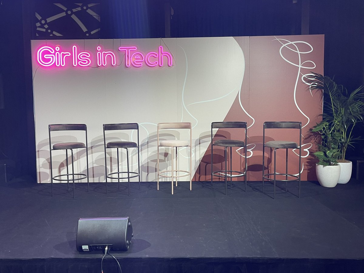 ClearDiff's tweet photo. We are gearing up for the #GirlsInTech Australia Conference today. We’re pretty stoked to be able yo learn and be inspired by an amazing group of tech leaders today. #GITAUCON https://t.co/rFsehzhpPj