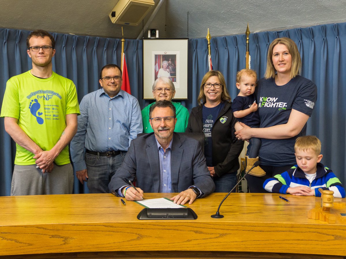 MBNFSupport's tweet photo. Thank you to Mayor @RickChrest and @CityBrandon for proclaiming World NF Awareness Day! 💙💚🌎
#endNF #MBNF #MakeNFVisible #neurofibromatosis https://t.co/SG1PVm8ADN