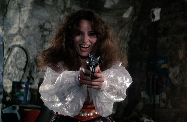 Spaniard006's tweet image. Fatima Blush is my favorite Bond Villain and IDC who knows it 🤪 #JamesBond #Villain #FilmTwitter #femmefatale