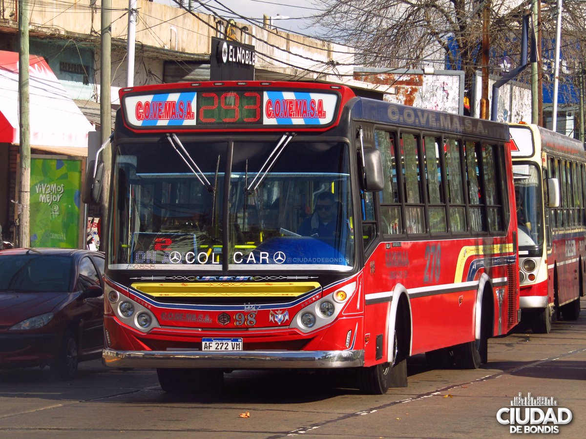 CiudadDeBondis's tweet photo. LOS PRIMEROS, DE TRANSICION
La #Linea293 es una de las primeras en estrenar la nueva trompa de #Bimet en versión piso super bajo. Pero estos coches son especiales porque no llegaron a ser parte del restyling completo, que incluye la nueva culata (a decir verdad no cambia mucho). https://t.co/6MKUCJkpfh