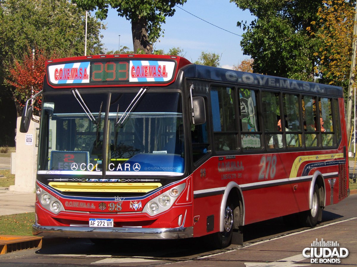 CiudadDeBondis's tweet photo. LOS PRIMEROS, DE TRANSICION
La #Linea293 es una de las primeras en estrenar la nueva trompa de #Bimet en versión piso super bajo. Pero estos coches son especiales porque no llegaron a ser parte del restyling completo, que incluye la nueva culata (a decir verdad no cambia mucho). https://t.co/6MKUCJkpfh