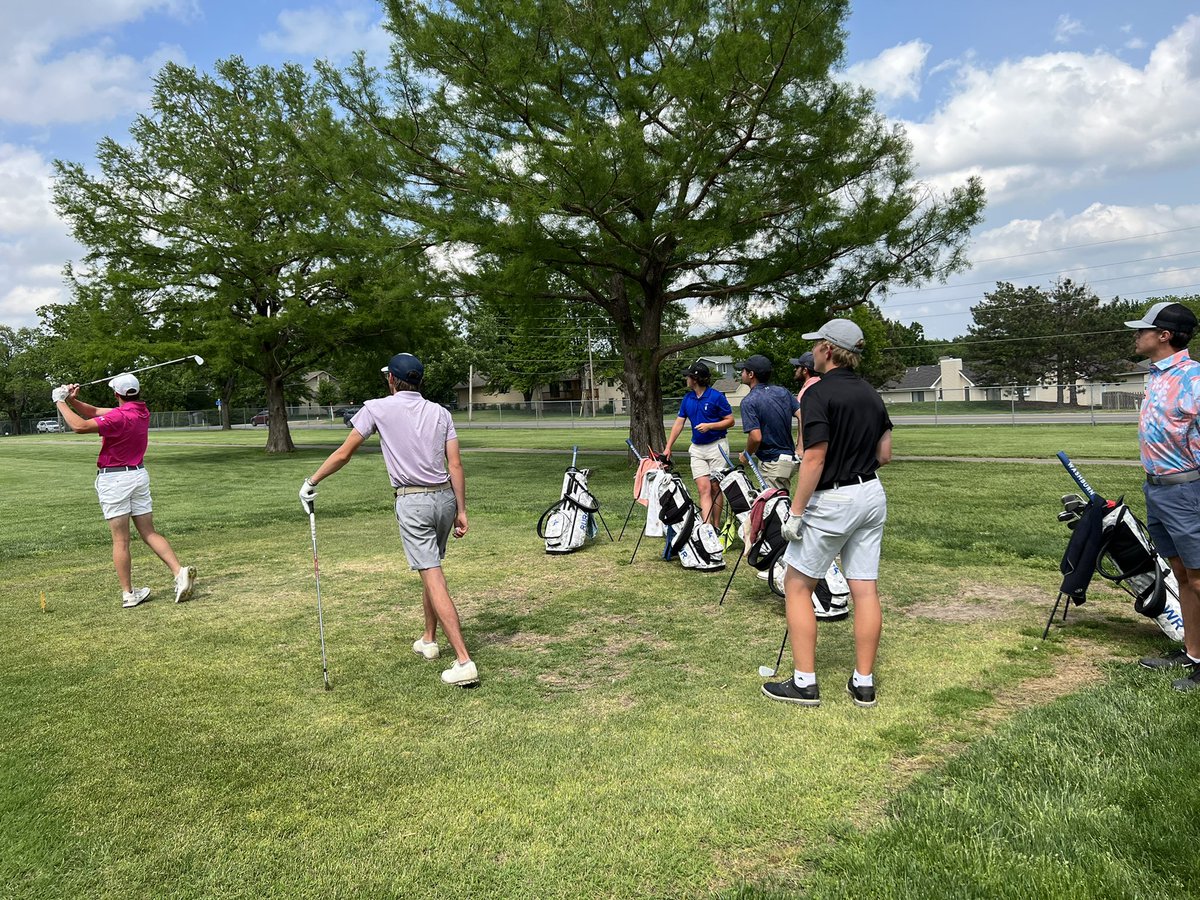 RuralGolf's tweet photo. Irons only from new tees….keep it interesting, yet challenging this time of the year!
#postseasongolf
#dialedin
#betterneverstops
#simple https://t.co/IUl991vLjm