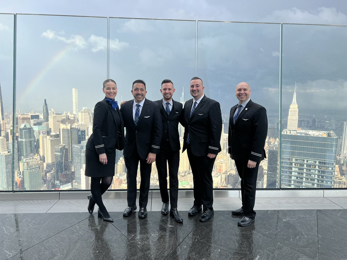 So excited to participate in the launch of <a href="/united/">United Airlines</a>’s new ad campaign!! Always great running into <a href="/scottkirby/">Scott Kirby</a> 😊#GoodLeadsTheWay