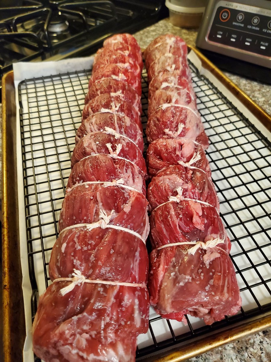 PucksAndGrub's tweet photo. I know @theheinekentom would appreciate this beautiful cap of ribeye from @snakeriverfarms. 👀😍🤤❤️🥩 #beef #primeagedbeef #ribeyecap https://t.co/x7TA67P4Pi
