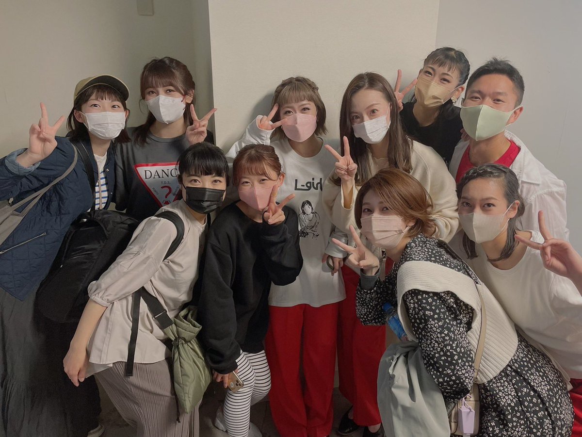 naaae_eaaan's tweet photo. ありがとうございました😭💓
Nae numberいかがでしたか？もし良かったら感想ぜひ聞かせてください🥺

一人でも多くの方に人との繋がりや絆を感じていただけてたら嬉しいです！

一緒に踊ってくれたみんな本当にありがとう💓
そして同期の愛はやっぱり強い💓 https://t.co/kZRCRWoTk2