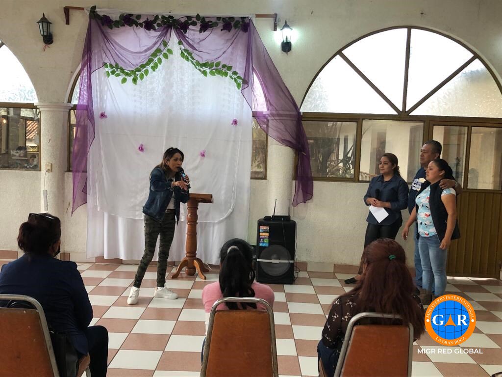 MIGRRedGlobal's tweet photo. La Presencia de Dios se manifestó este Domingo en nuestra sede Teopisca. Tuvimos una poderosa impartición de parte del Ministro José Luis Toala 🙌🏼✨
.
.
.
#grteopisca #sedesgr #EncuentrosconDios #ApóstolCésarCancino #ProfetaLetyCancino #MIGRRedGlobal 🌎 https://t.co/T4ppSCc5K8