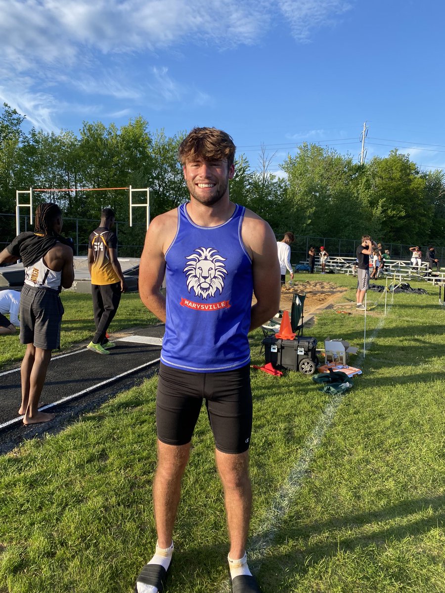 MHSTrack_Field's tweet photo. Advancing to next week’s Regionals in the Long Jump, Cameron Jones finishes 3rd with a jump of 22’00” https://t.co/9c8TjgZvbL