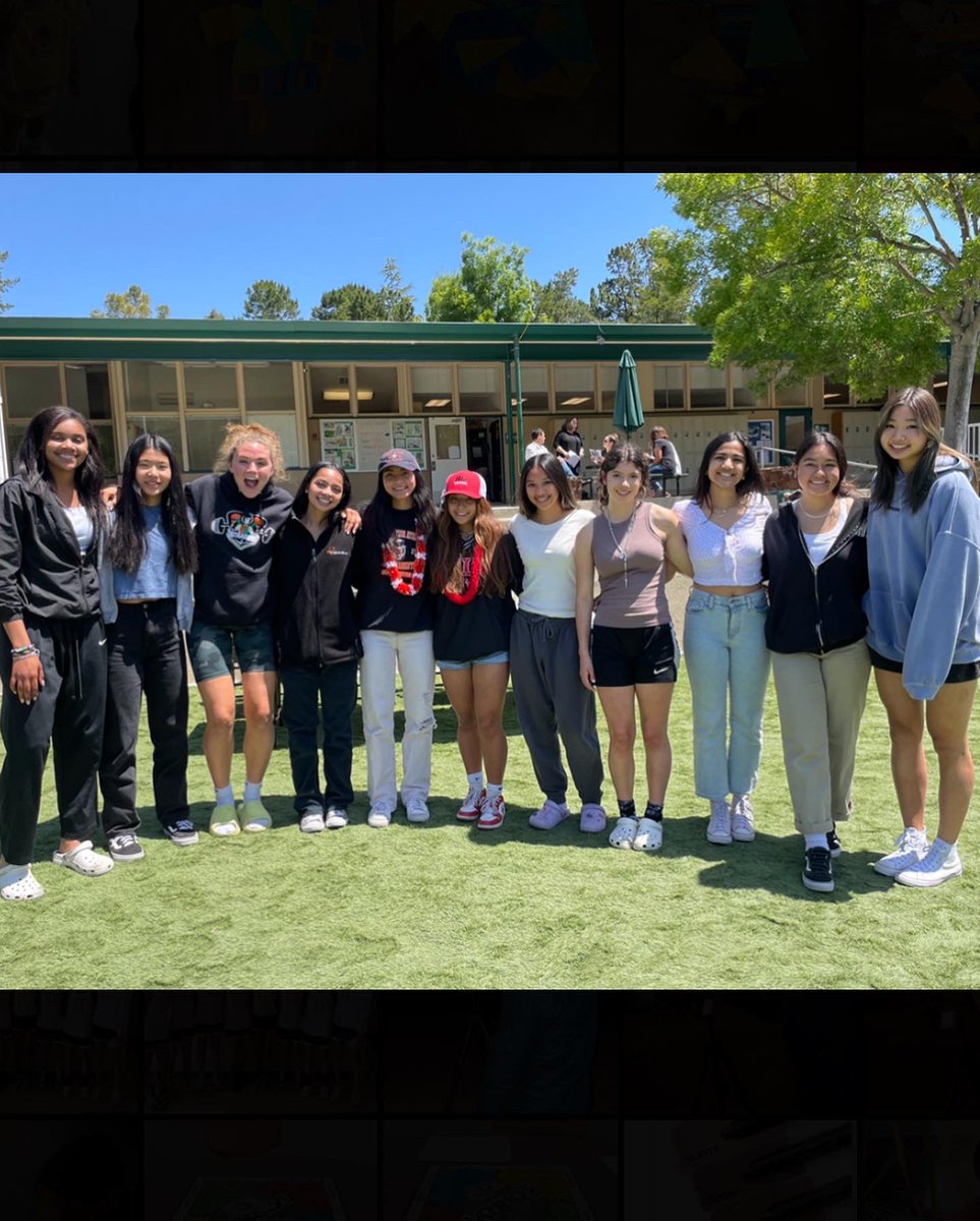 Pinewood_gbb's tweet photo. Signing day for these two! ✍️
Congratulations Emily Lee on your commitment to Pomona-Pitzer and Kaile Cruz on your commitment to Hawaii Hilo! We are so proud of you! https://t.co/a1cl4S8v9u